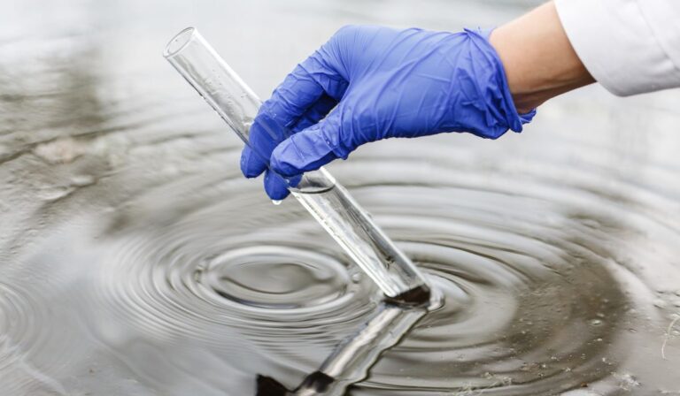 Água Contaminada nas Empresas Os Riscos Invisíveis que Podem Afetar o seu Negócio